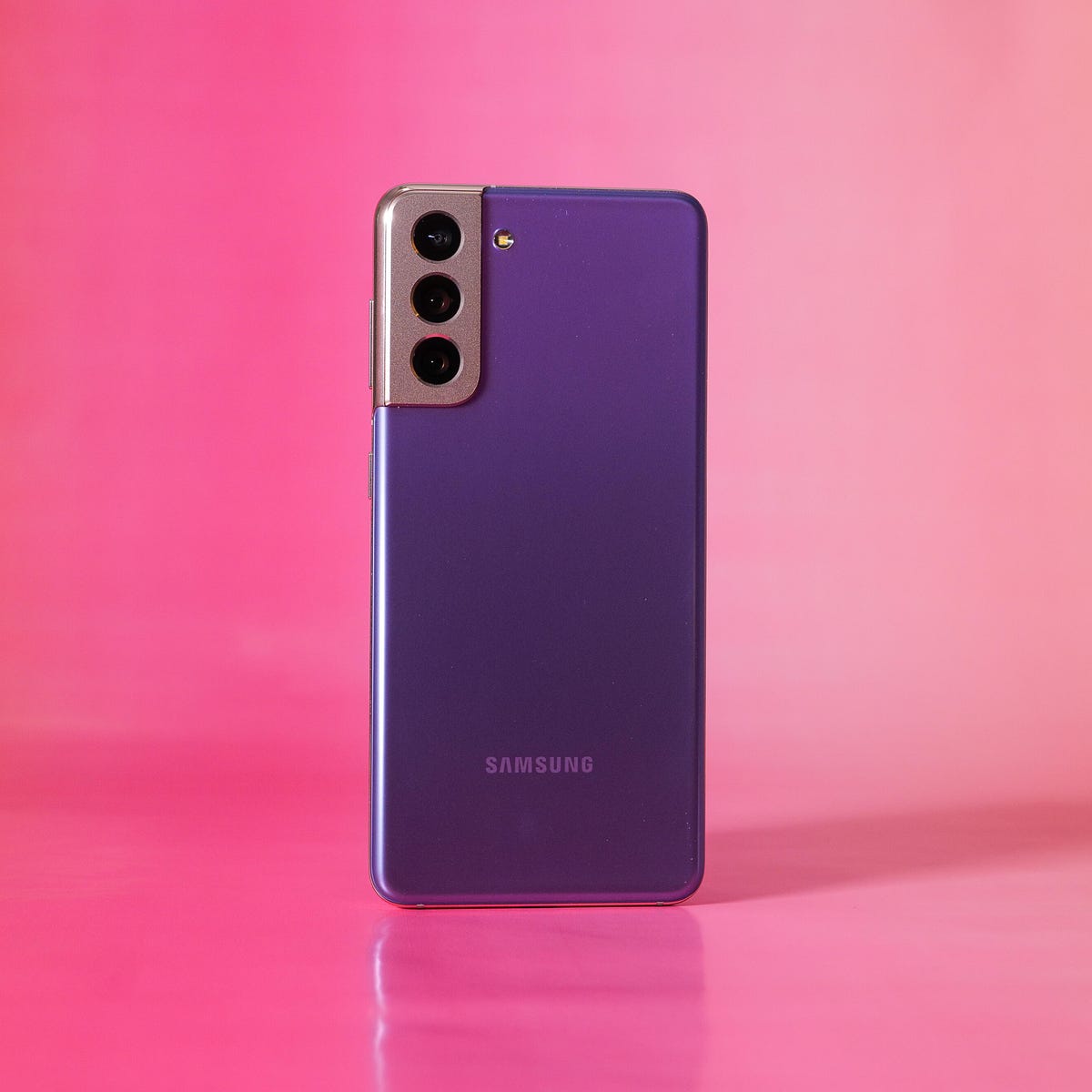 Samsung Jak Uzywac I Ladowac Urzadzenia Z Serii Galaxy S21 — alternate view
