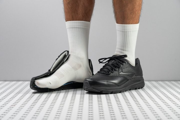 Brooks Addiction Walker 2 — alternate view
