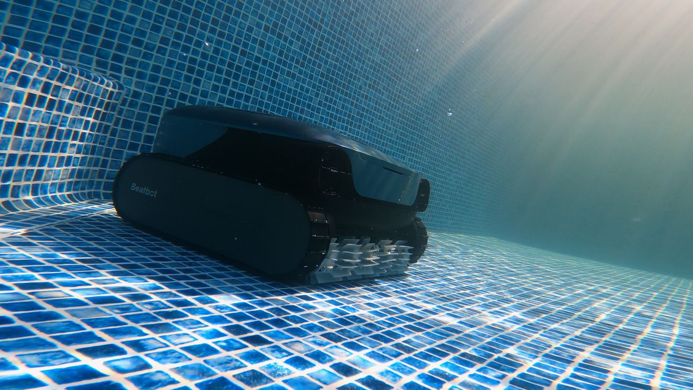Beatbot Aquasense® 2 Pro Robotic Pool Cleaner — alternate view