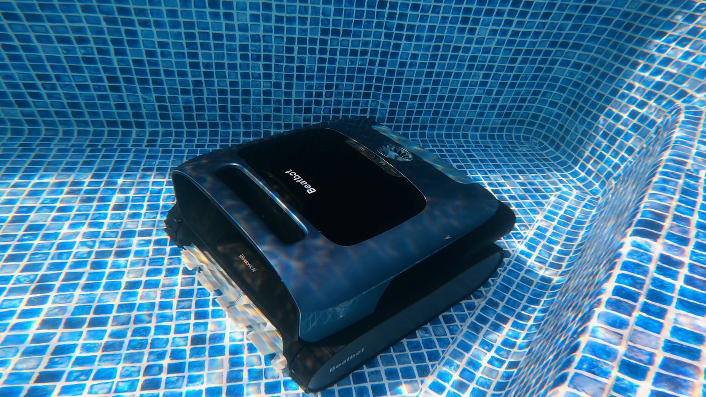 Beatbot Aquasense® 2 Pro Robotic Pool Cleaner — alternate view