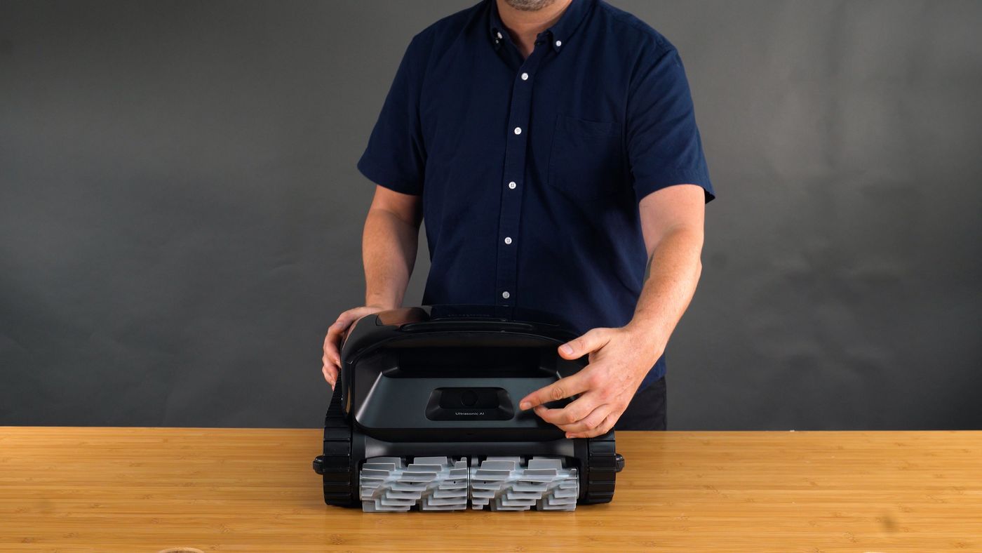 Beatbot Aquasense® 2 Pro Robotic Pool Cleaner — alternate view