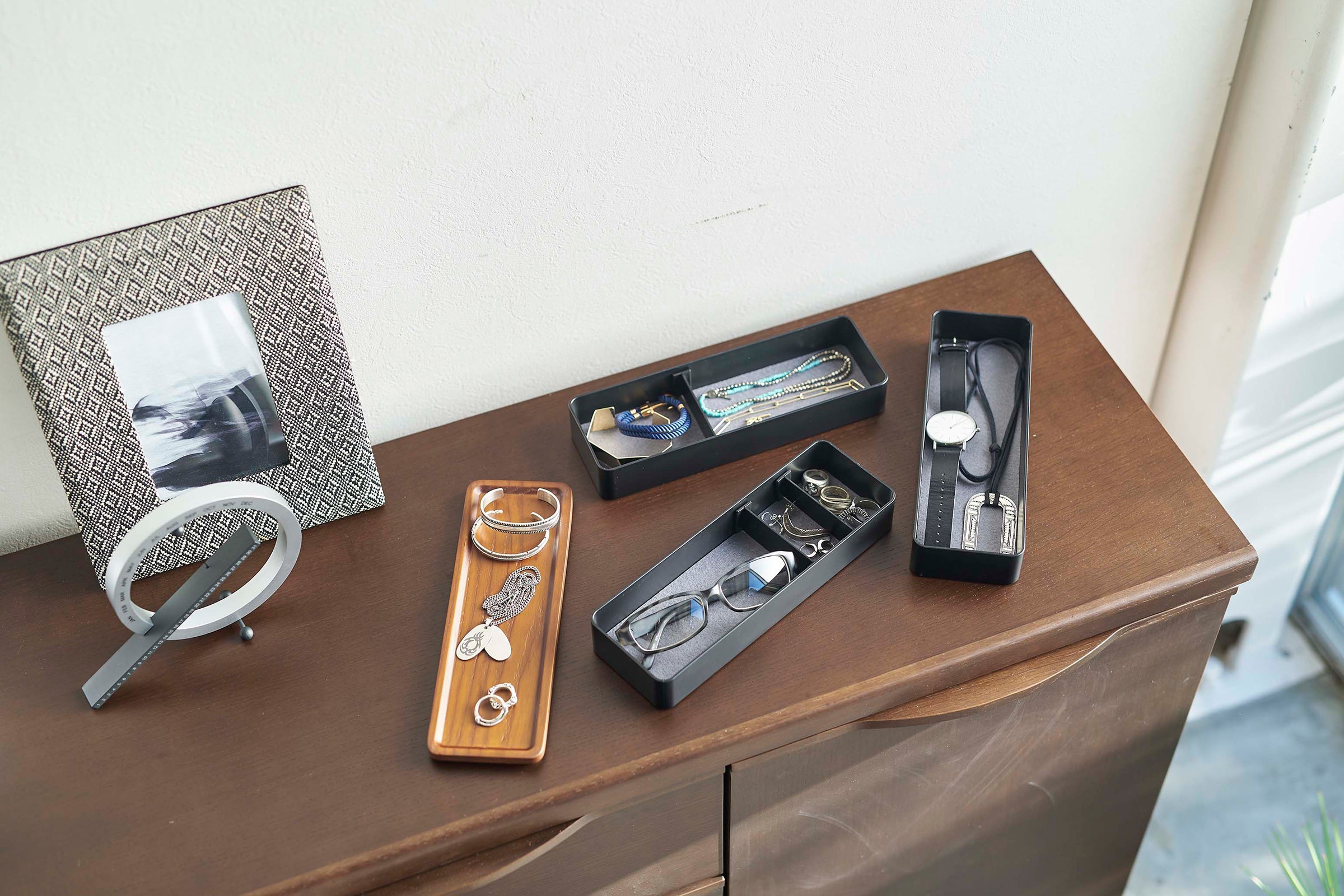 Sageandsill Stacking Accessories Or Watches Case Two Styles — alternate view