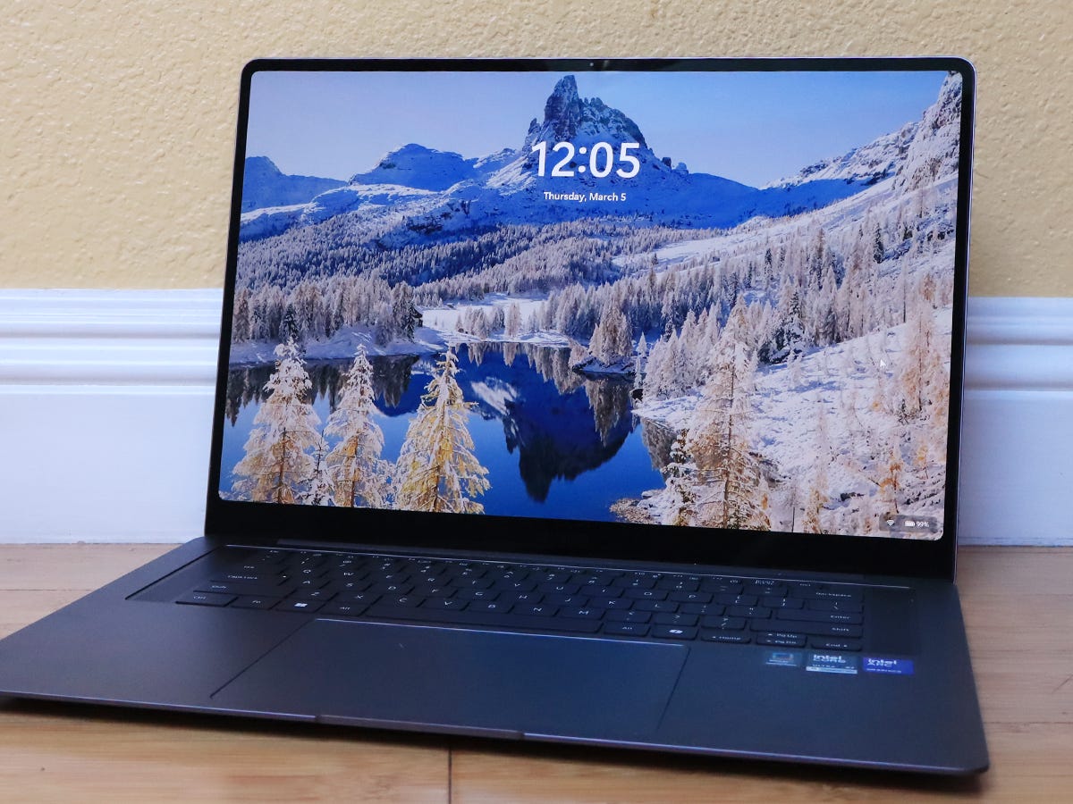 Samsung Galaxy Book 6 14 Np740vjg Ka2cl — alternate view