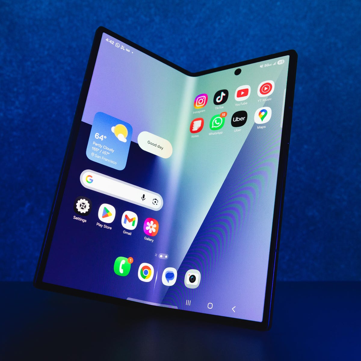 Samsung Galaxy Z Fold7 Shadow 1tb Sm F966bdbneue — alternate view