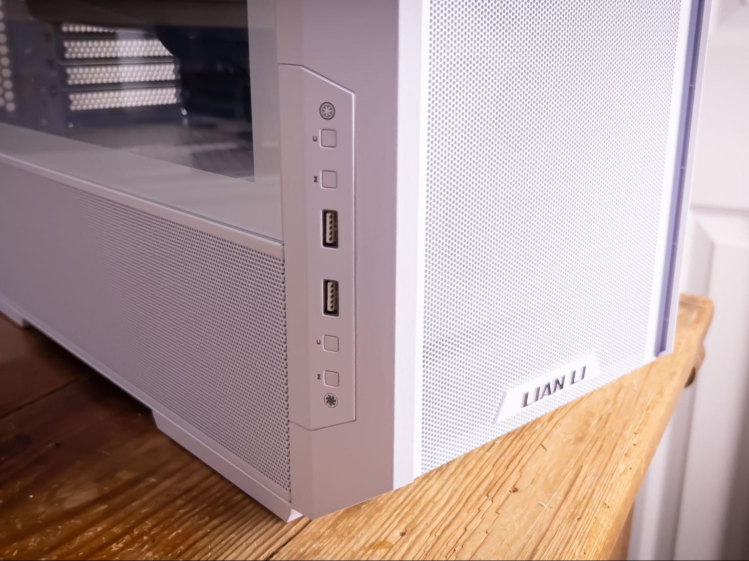 Lian Li Lancool 216X Case — alternate view