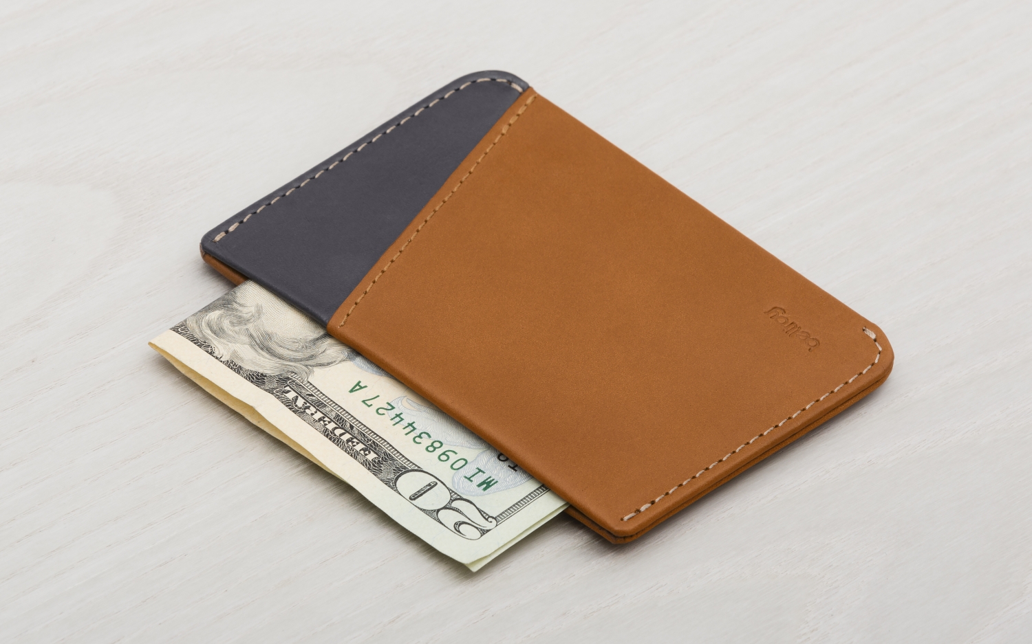 Bellroy Micro Sleeve — alternate view