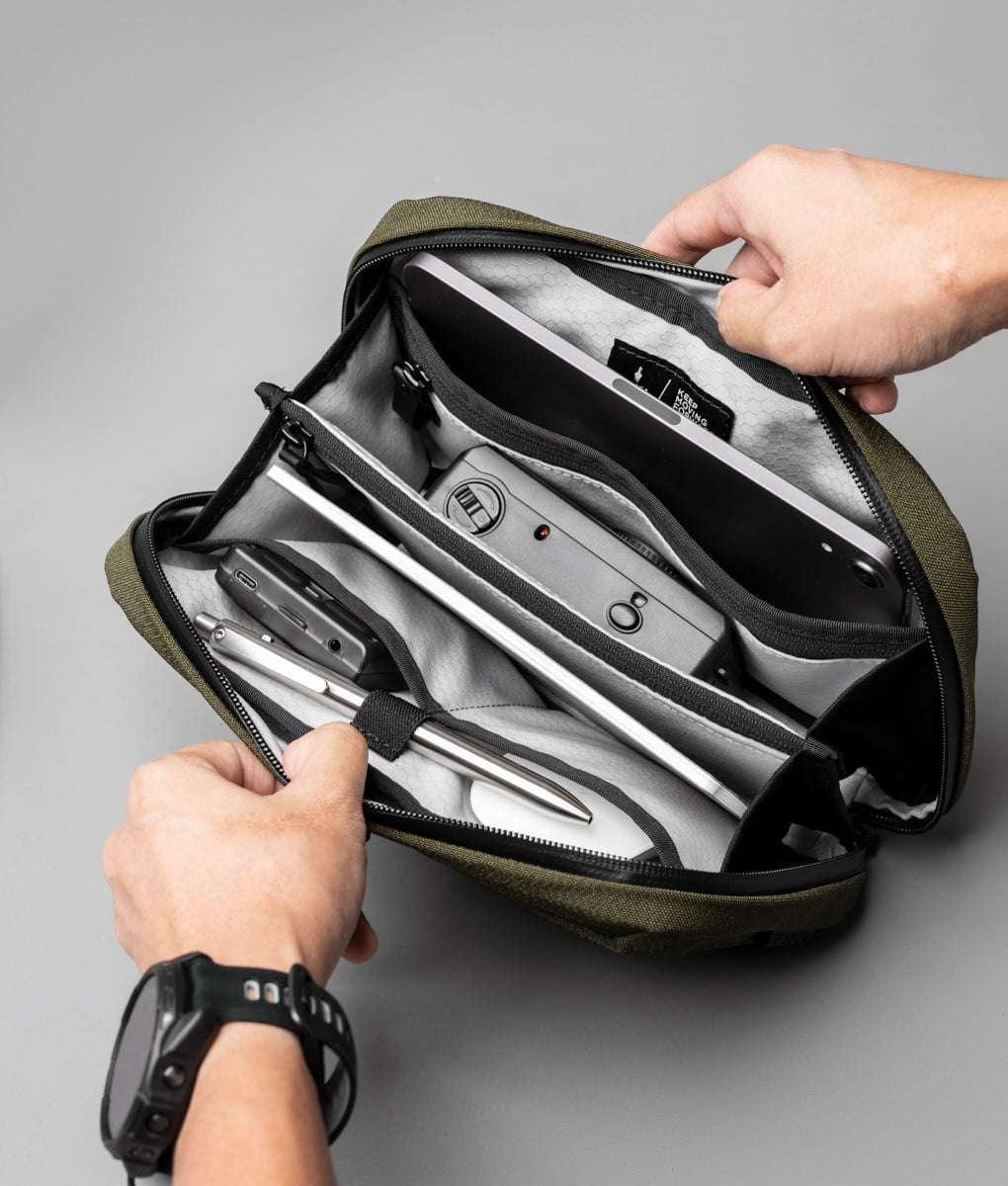 Alpaka Elements Tech Case — alternate view