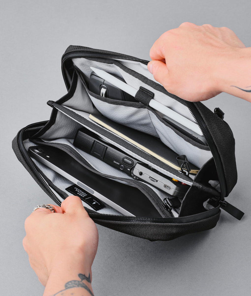 Alpaka Elements Tech Case — alternate view