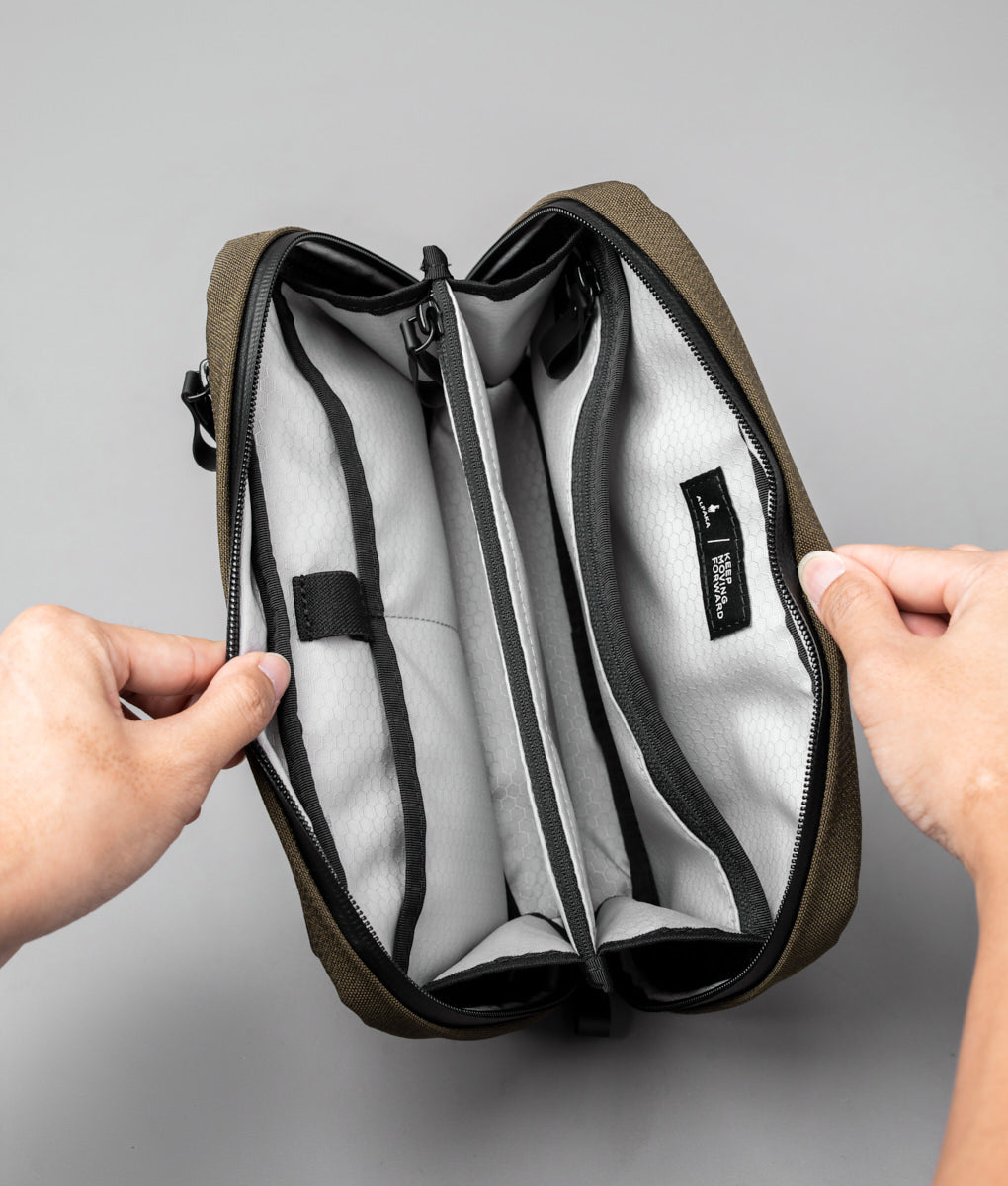 Alpaka Elements Tech Case — alternate view