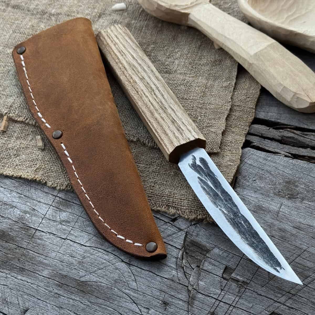 Sharky Hand Forged Yakut Blade Knife — alternate view