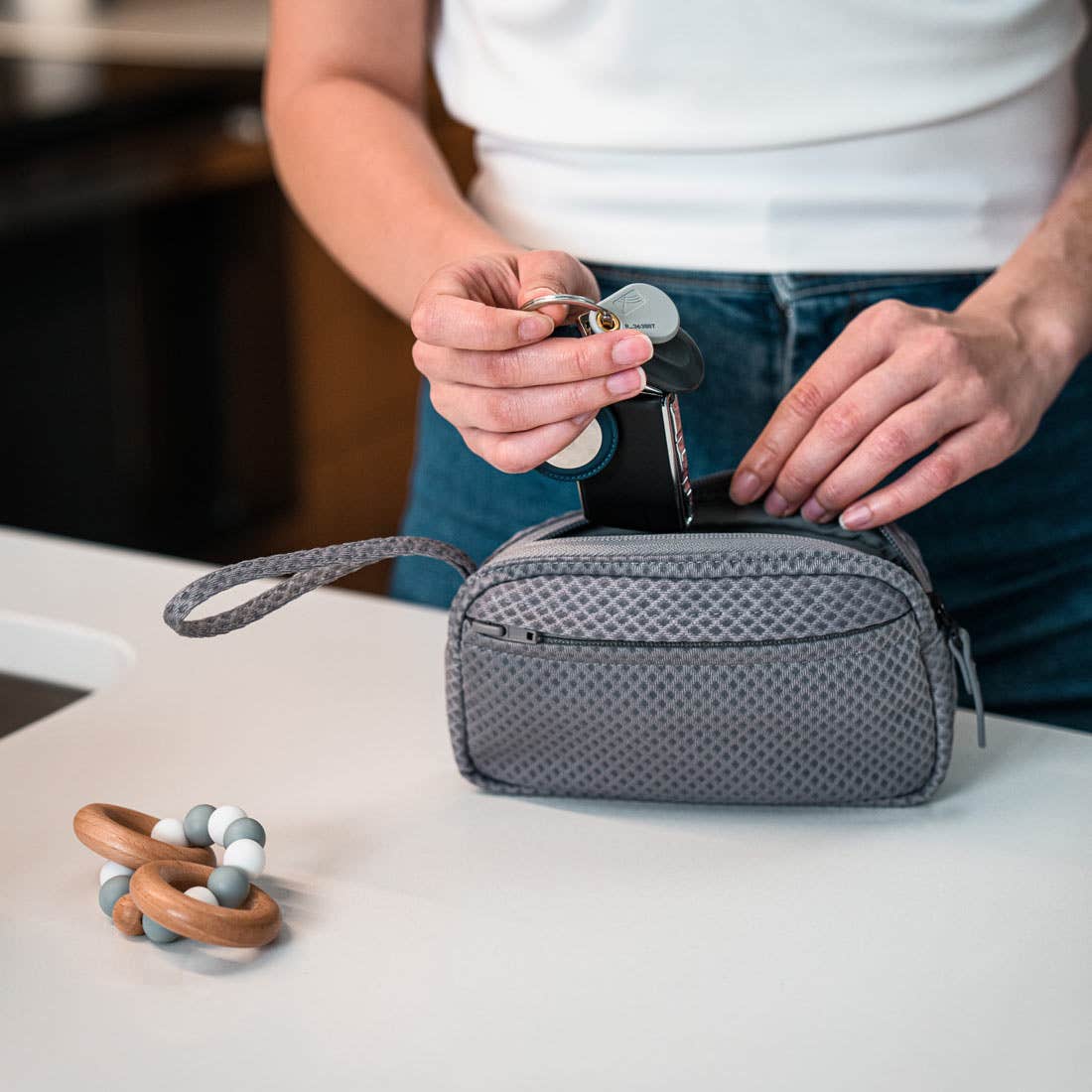 Nuna Cudl Clik 4-in-1 Baby Carrier Fog — alternate view