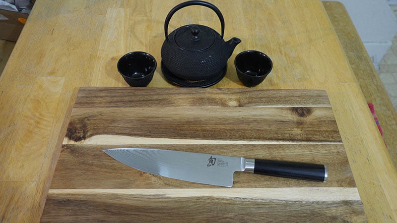 Shun Classic Chef's Knife Pakkawood Handle — alternate view
