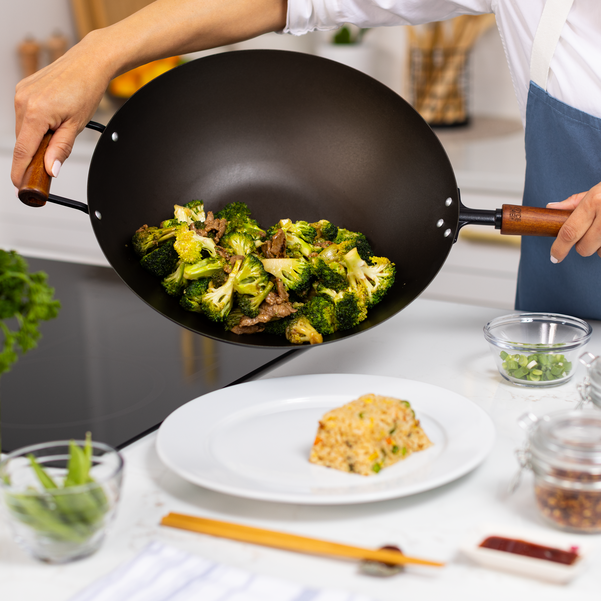 Joyce Chen 14" Carbon Steel Wok — alternate view