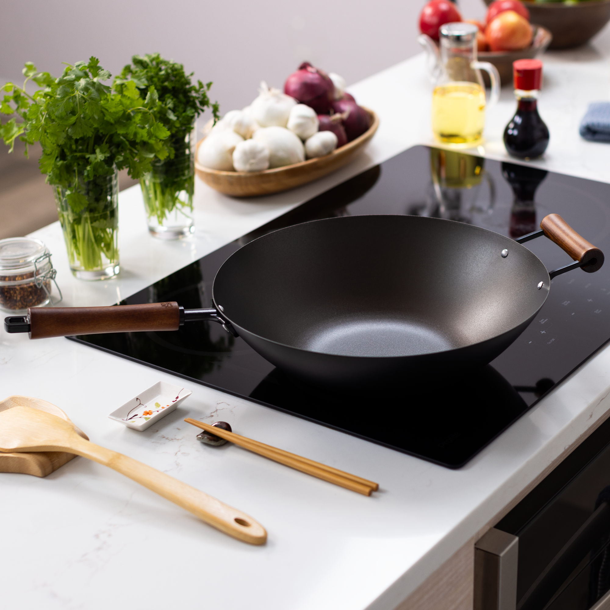 Joyce Chen 14" Carbon Steel Wok — alternate view