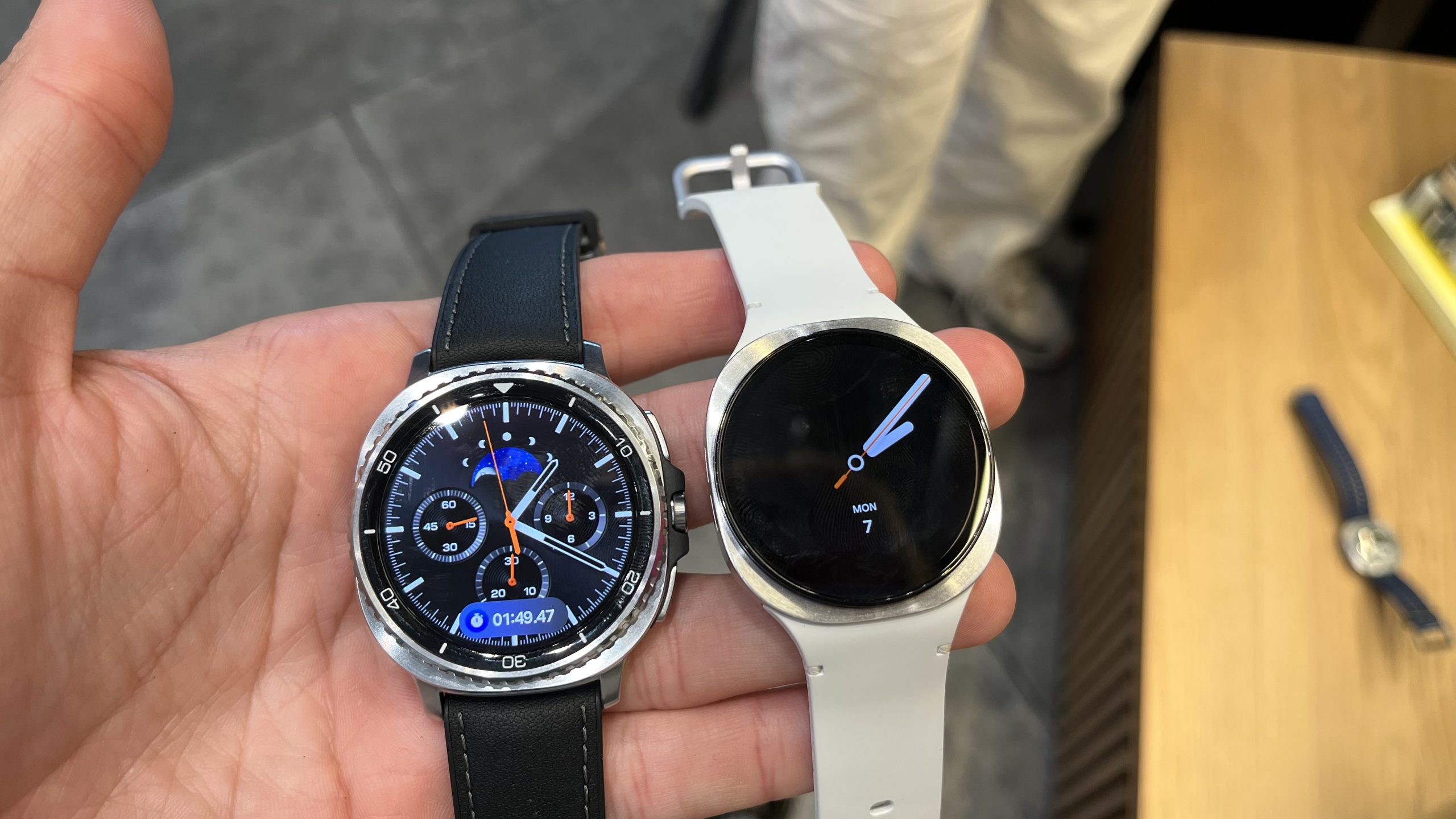 Samsung Galaxy Watch8 44mm Bluetooth Sm L330ndaalta — alternate view