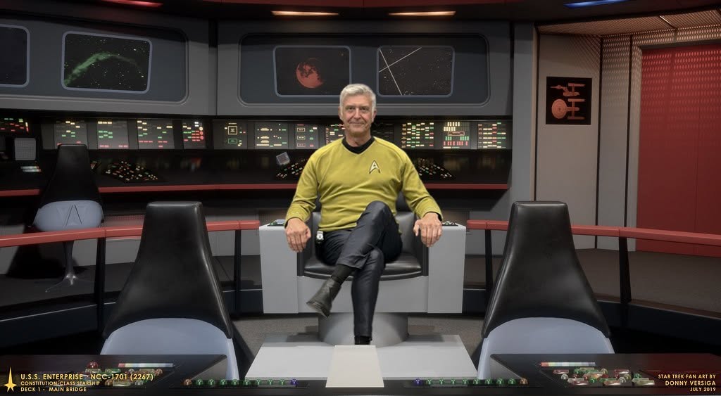 Dire Wolf Digital Star Trek: Captain's Chair — alternate view