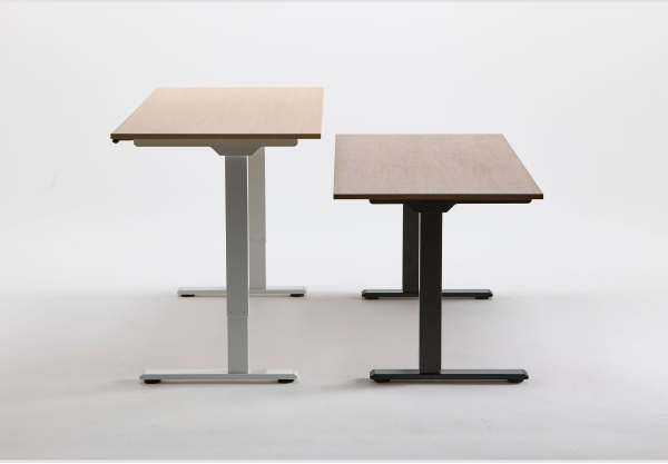 Humanscale eFloat Go 2.0 60" Adjustable Standing Charging Desk — alternate view