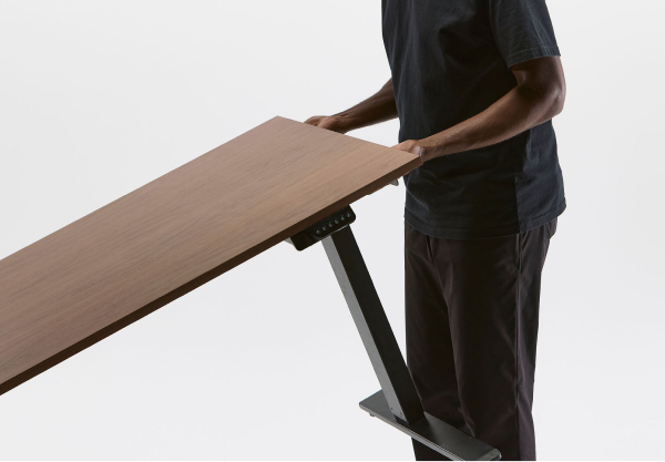 Humanscale eFloat Go 2.0 60" Adjustable Standing Charging Desk — alternate view