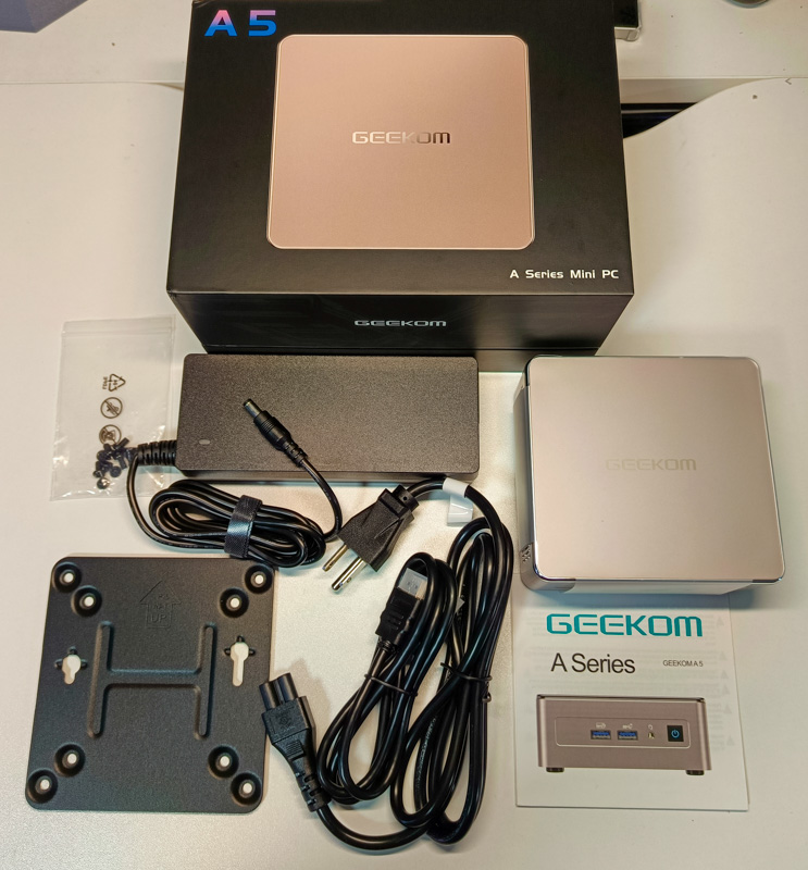 Geekom A5 Mini PC — alternate view