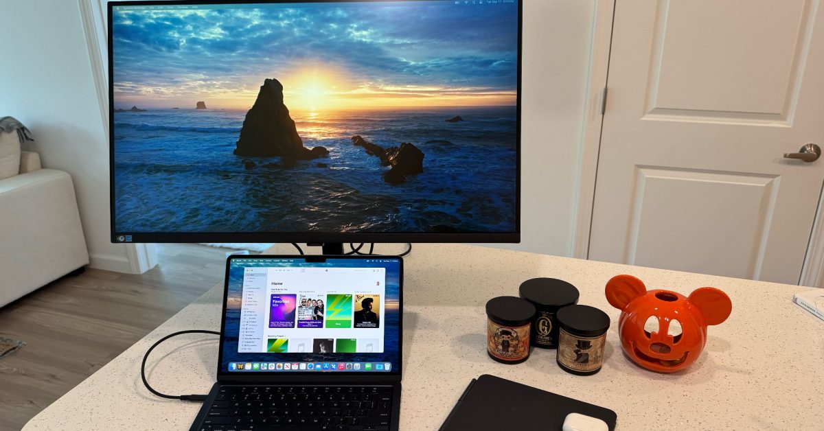 Samsung Viewfinity S8 Ls32d800eauxen — alternate view