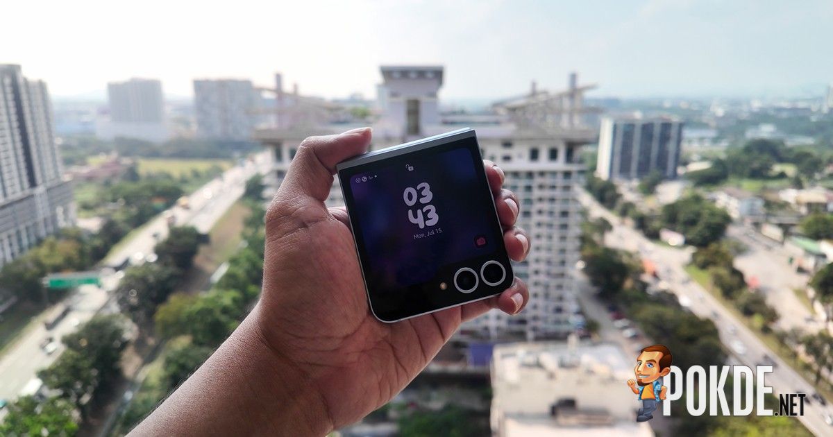 Samsung Galaxy Z Flip6 — alternate view