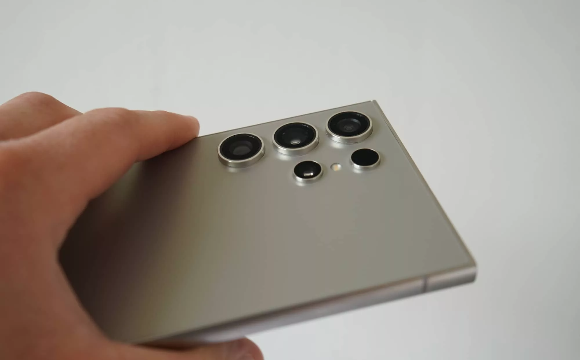 Samsung SM S928BZVGEUC — alternate view