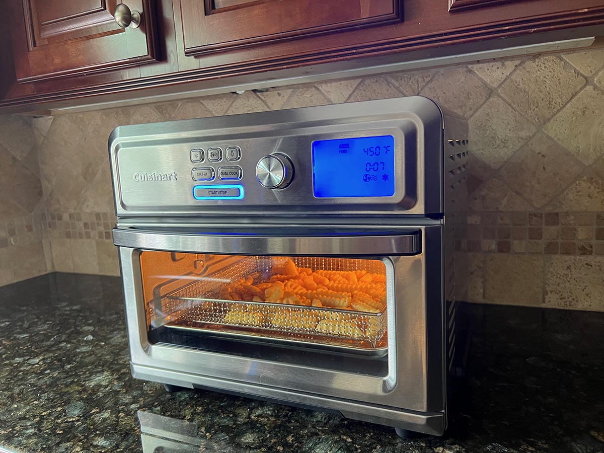 Cuisinart TOA-65 Digital Air Fryer Toaster Oven — alternate view
