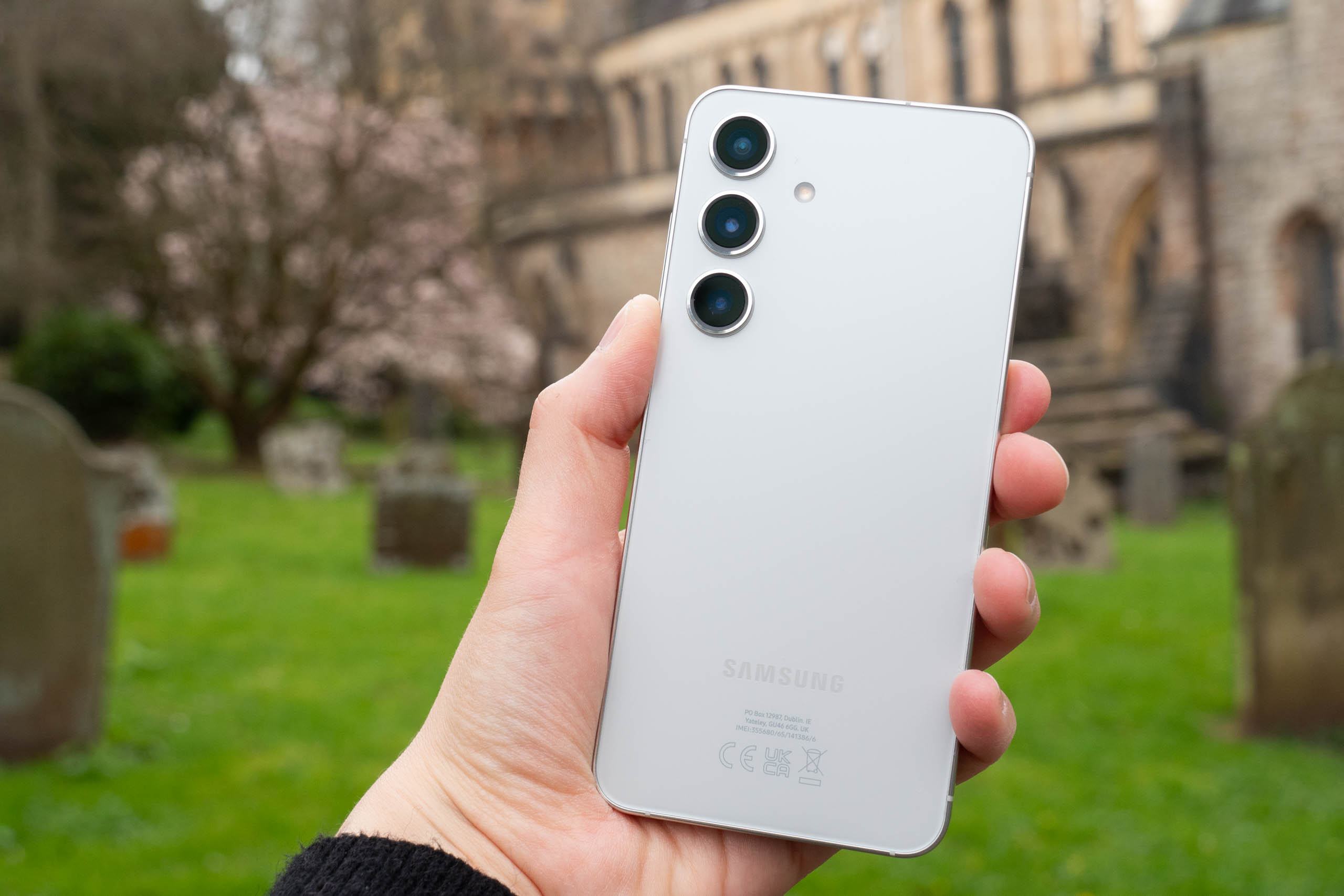 Samsung Galaxy S24 Sm S921bzycafb — alternate view