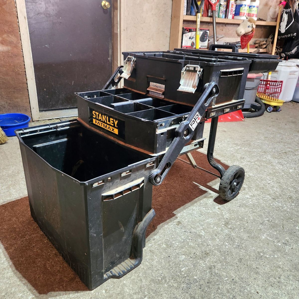 Stanley Fatmax 4 1 Mobile Work Station — alternate view