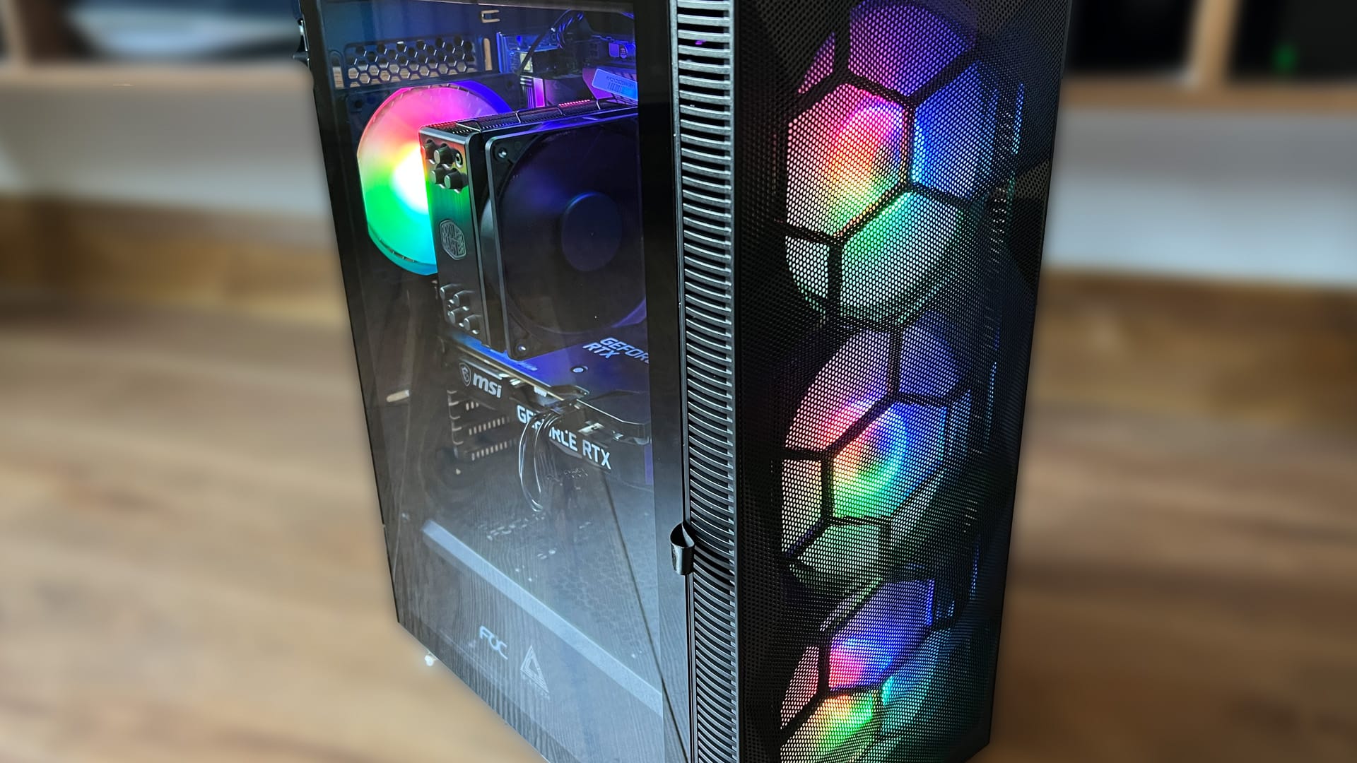 Montech X3 Glass Case — alternate view