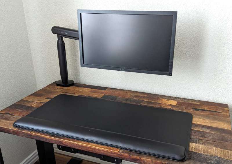 Hexcal Single Monitor Arm and Desk Mat Bundle