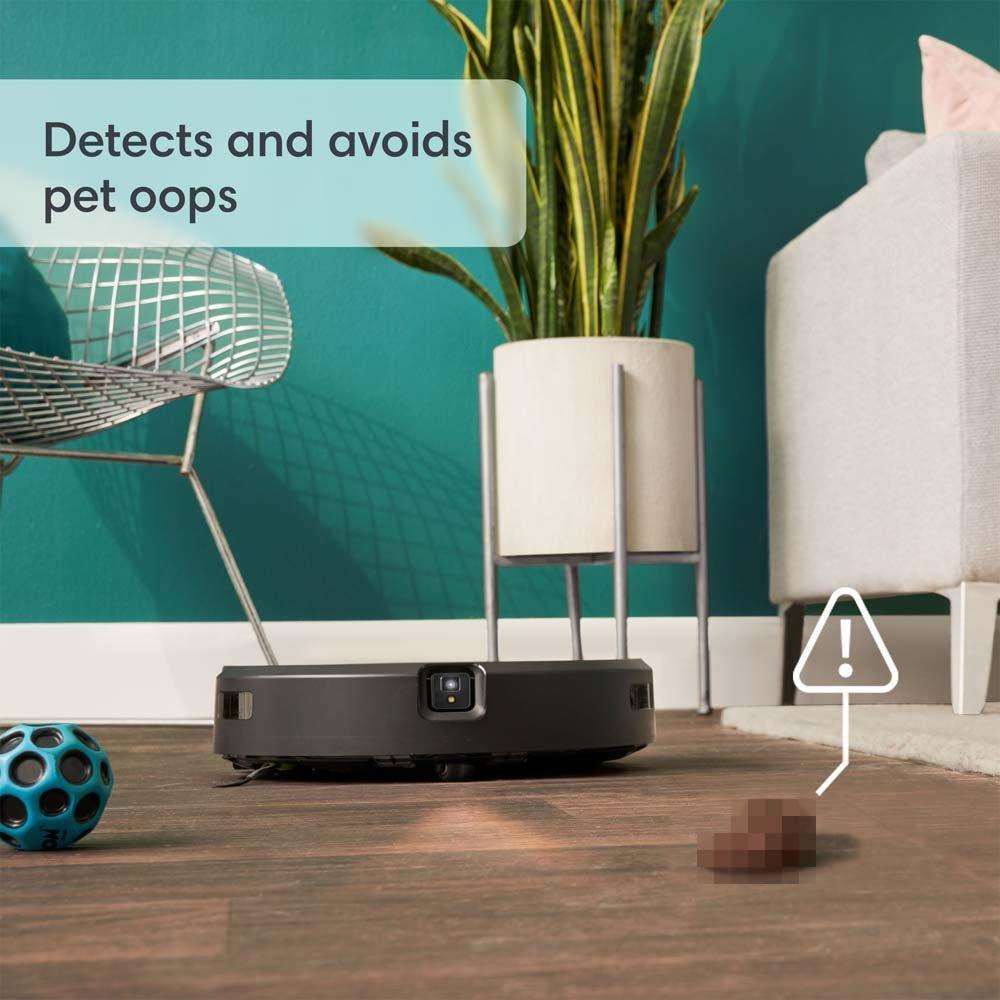 iRobot Roomba Combo j7 Robot Vacuum and Mop — alternate view
