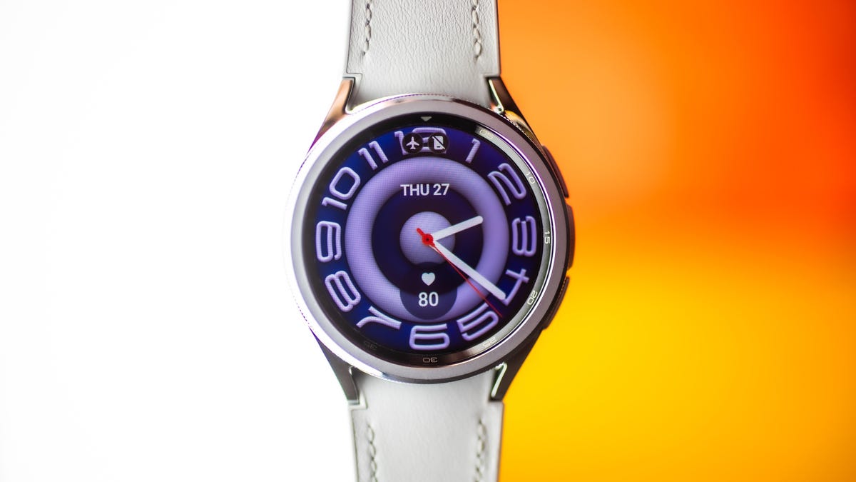 Samsung Galaxy Watch6 Classic 43mm Bt Sm R950nzkaeuc — alternate view