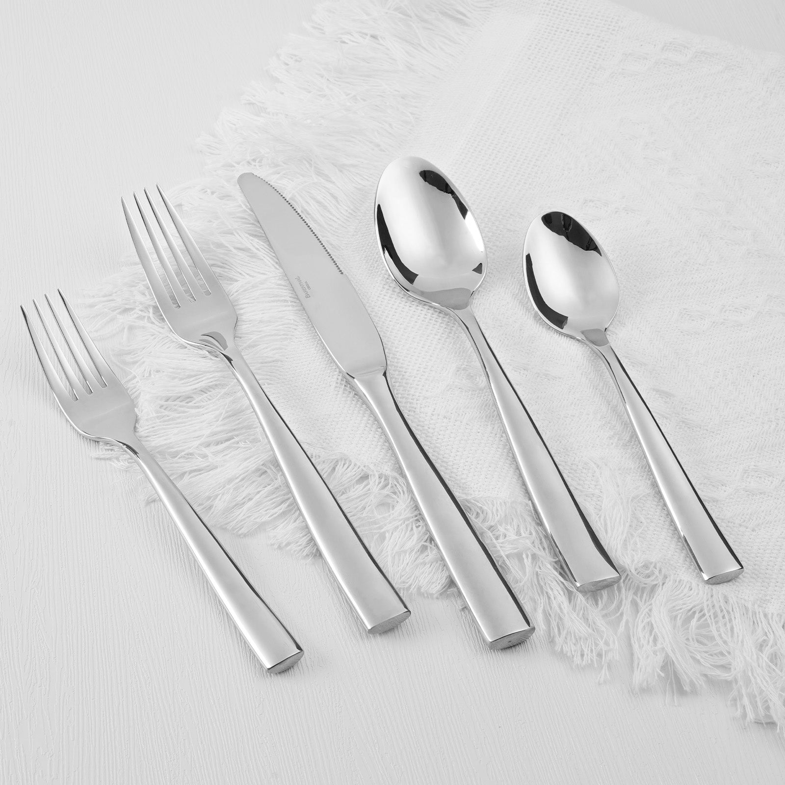 Crate And Barrel Marin Mirror Flatware Set — alternate view
