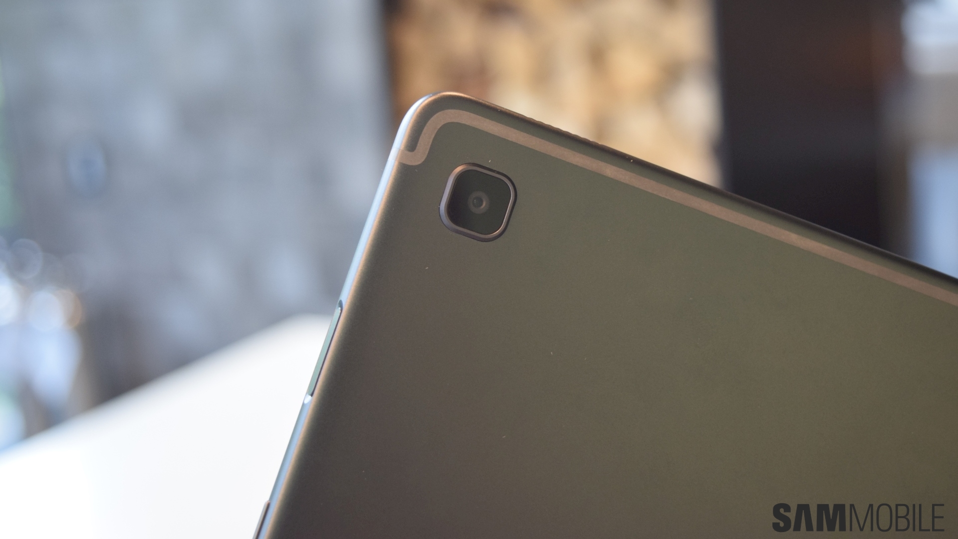 Samsung SM P615NZAASEE — alternate view